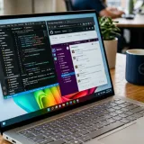 OS（オペレーティングシステム）とアプリの違いを表現する、モダンなオフィスにあるノートパソコンの画面イメージ
